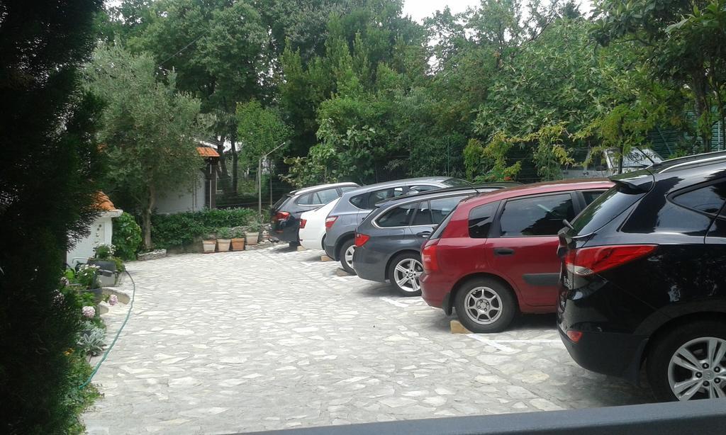 Ivan & Anka Apartments Bojko Selce Eksteriør billede