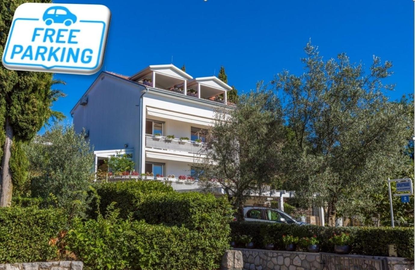 Ivan & Anka Apartments Bojko Selce Eksteriør billede