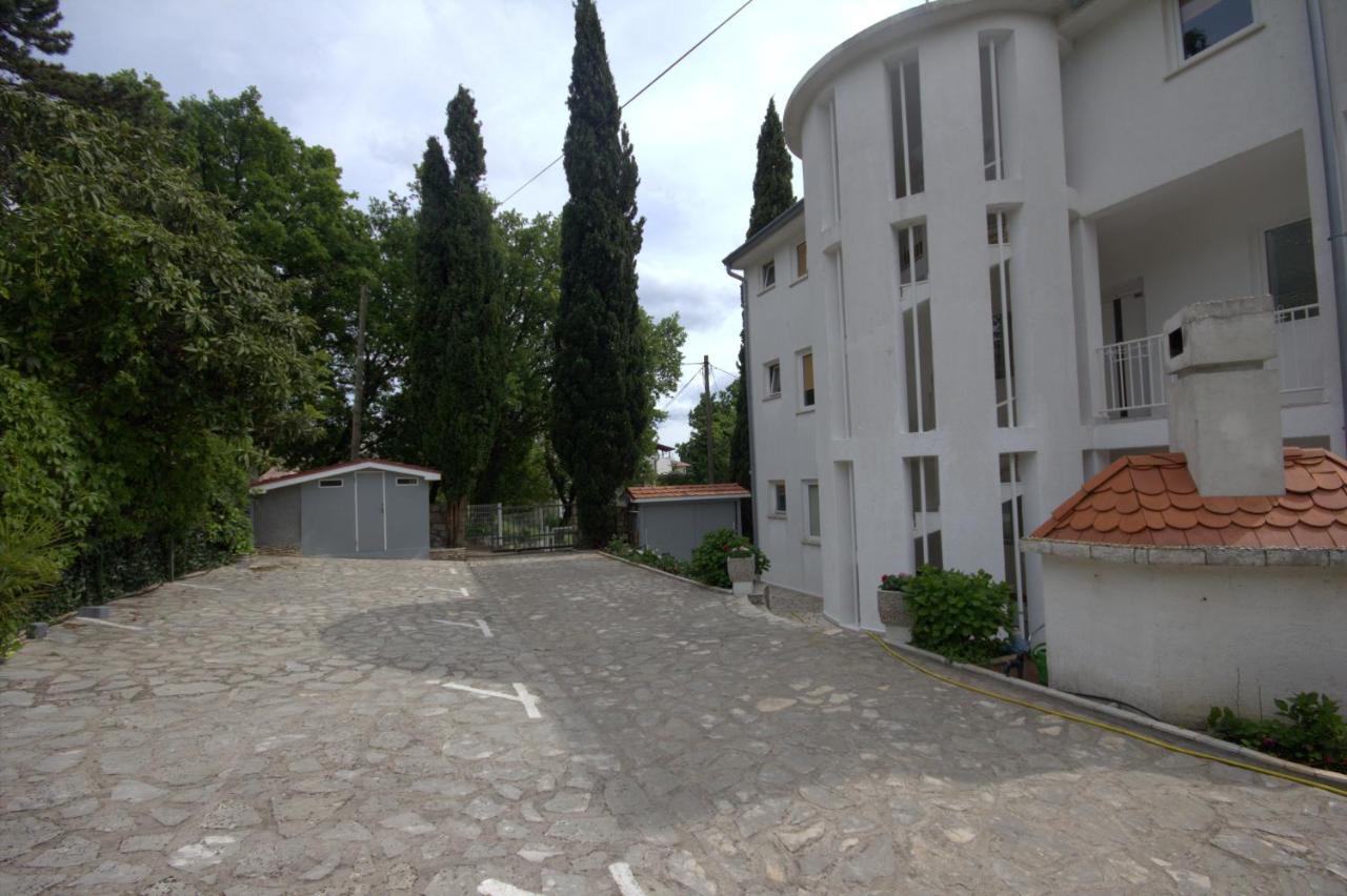 Ivan & Anka Apartments Bojko Selce Eksteriør billede